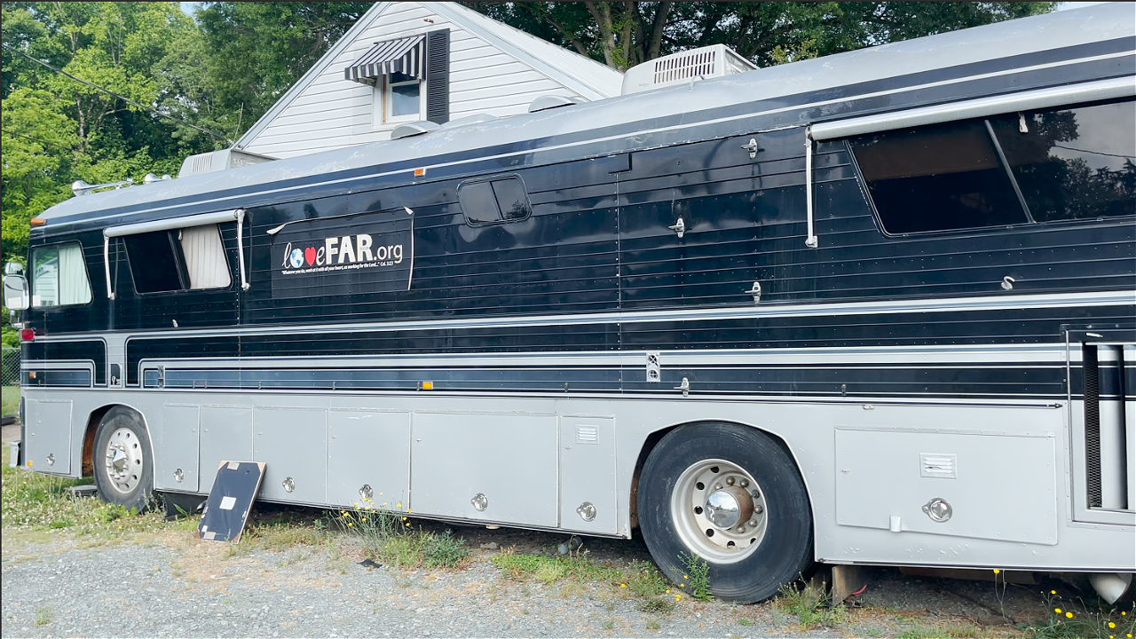 Re-Newell Project bus